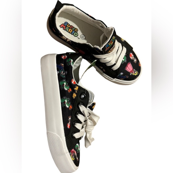 NEW- Super Mario Kids Shoes- Sneakers/Tennis Shoes Size -12 Little Kids/Toddlers - Picture 6 of 11